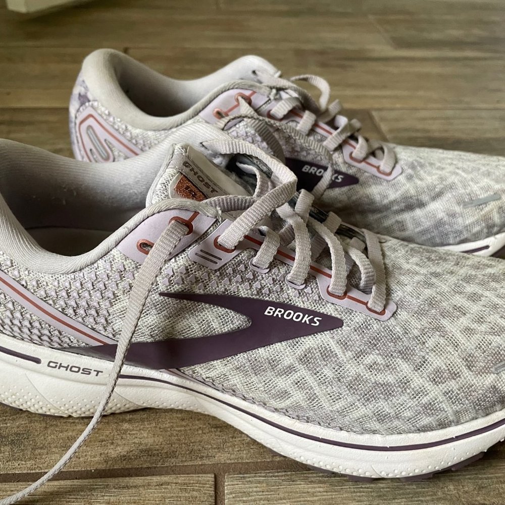 Brooks Ghost 14 – Women's size 9